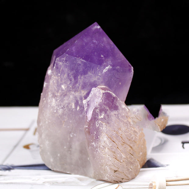 Natural Amethyst Rough Stone Ornament Hexagonal Pillar