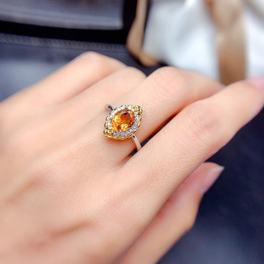 Golden Yellow Stone Jewelry — Ring, Pendant or Earrings — Lithologie